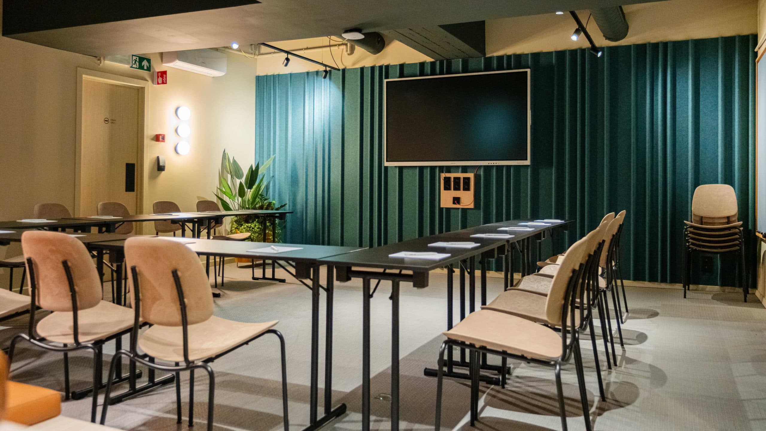 One type of placement in the large meeting room in Brussels